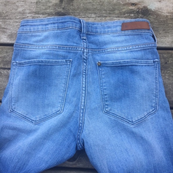 H&M regular waist raw hemline skinny jeans - Picture 4 of 8